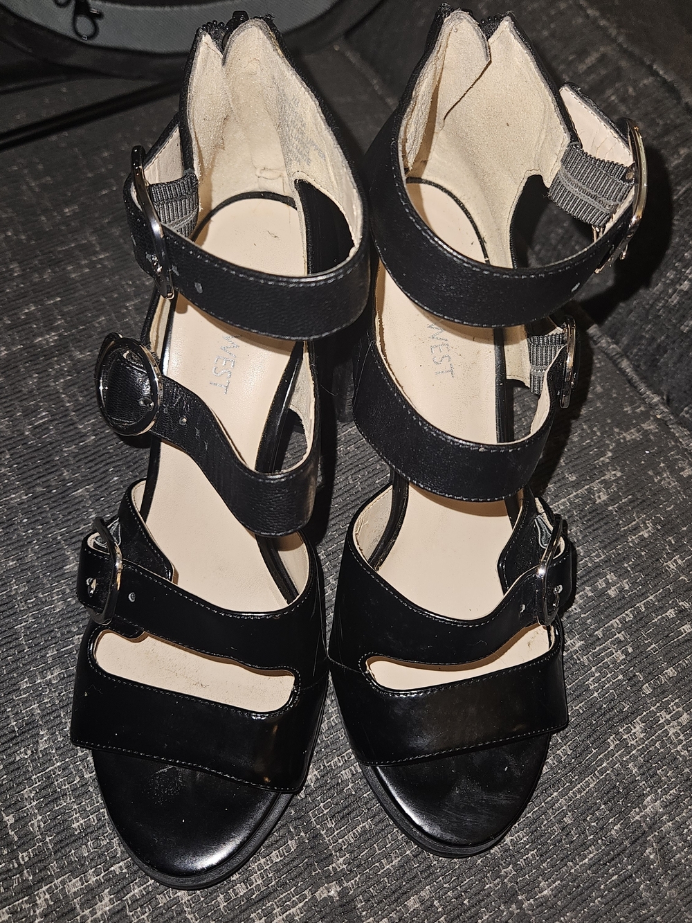 Nine West Black Multi-Strap Buckle Sandals